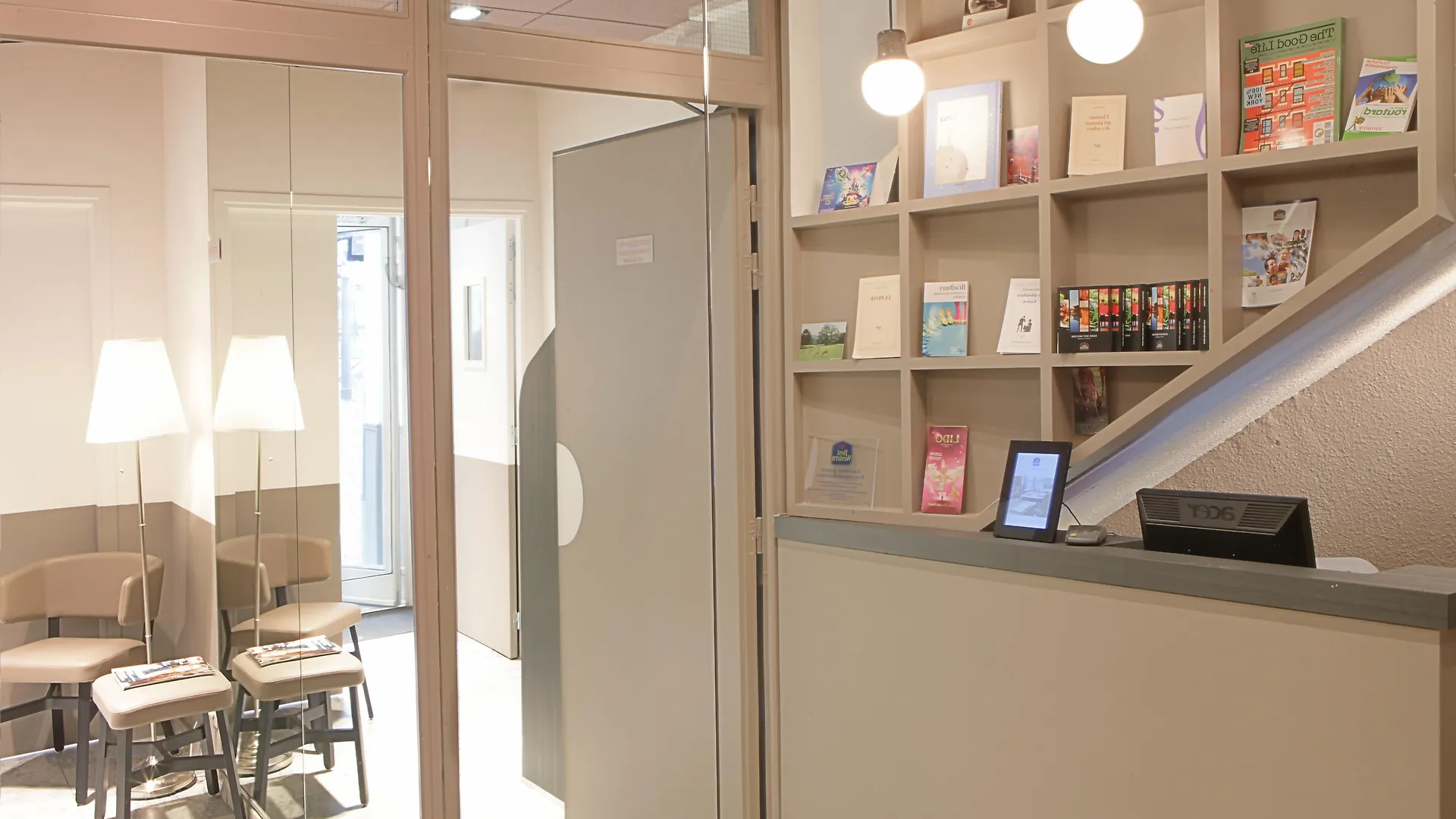 Contact Hotel Alize Montmartre Paris