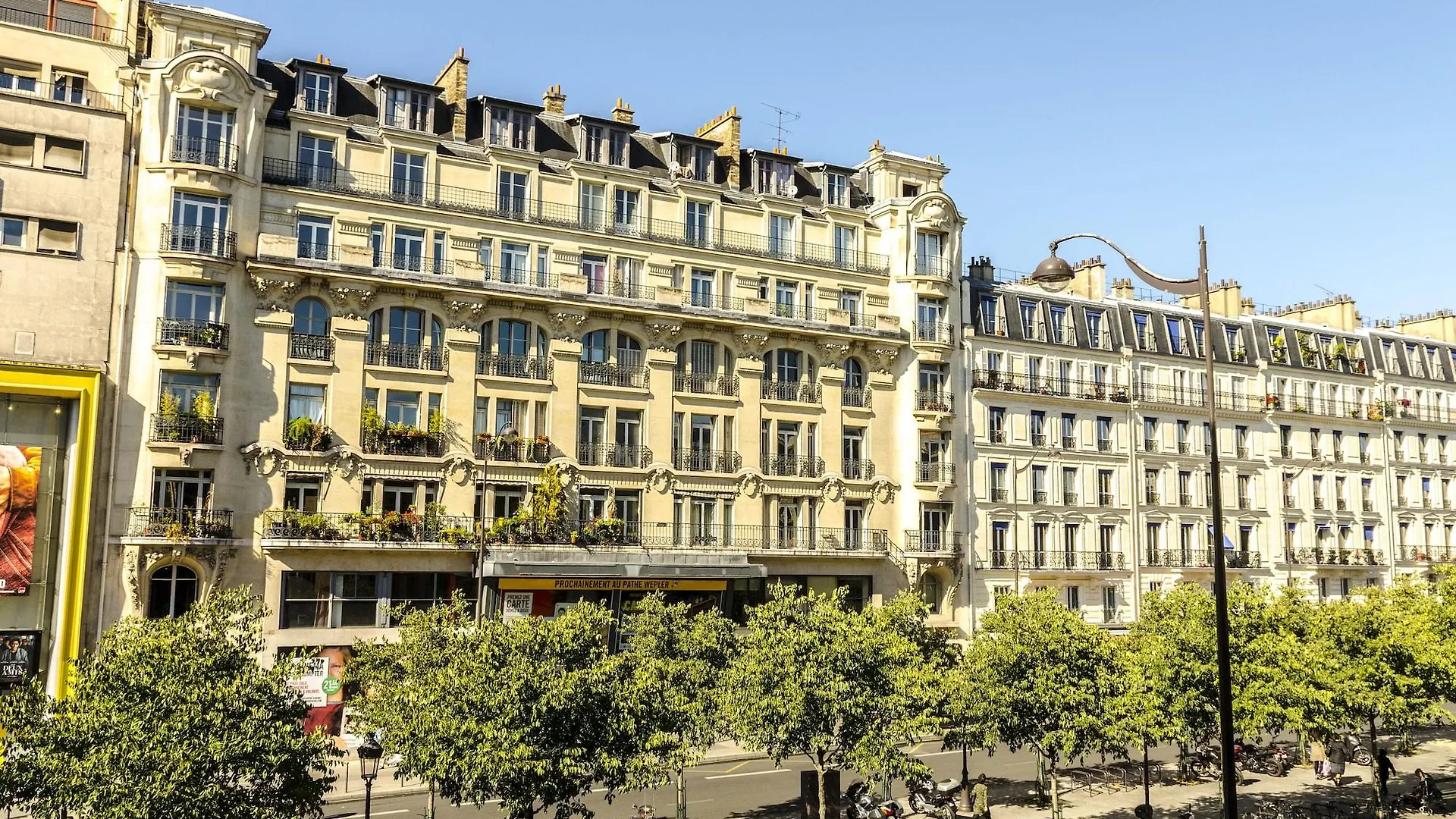 Contact Hotel Alize Montmartre Paříž